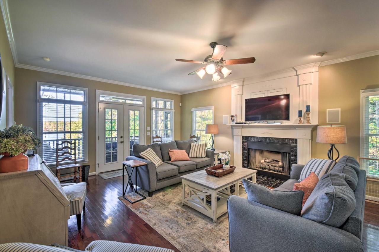 Lake Keowee Escape With Dock, Deck And Lake Access! Six Mile Екстериор снимка