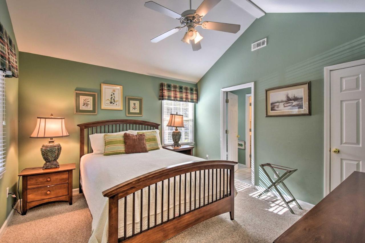 Lake Keowee Escape With Dock, Deck And Lake Access! Six Mile Екстериор снимка